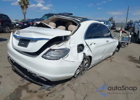 2016 Mercedes-Benz C 300 from USA, damaged, VIN 55SWF4JB5GU147053